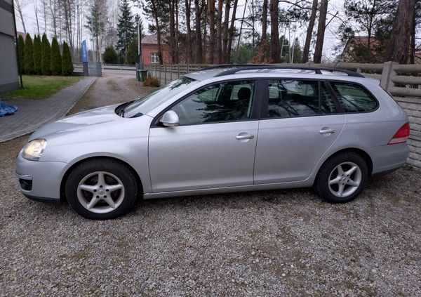 Volkswagen Golf cena 15900 przebieg: 210000, rok produkcji 2008 z Sanok małe 191